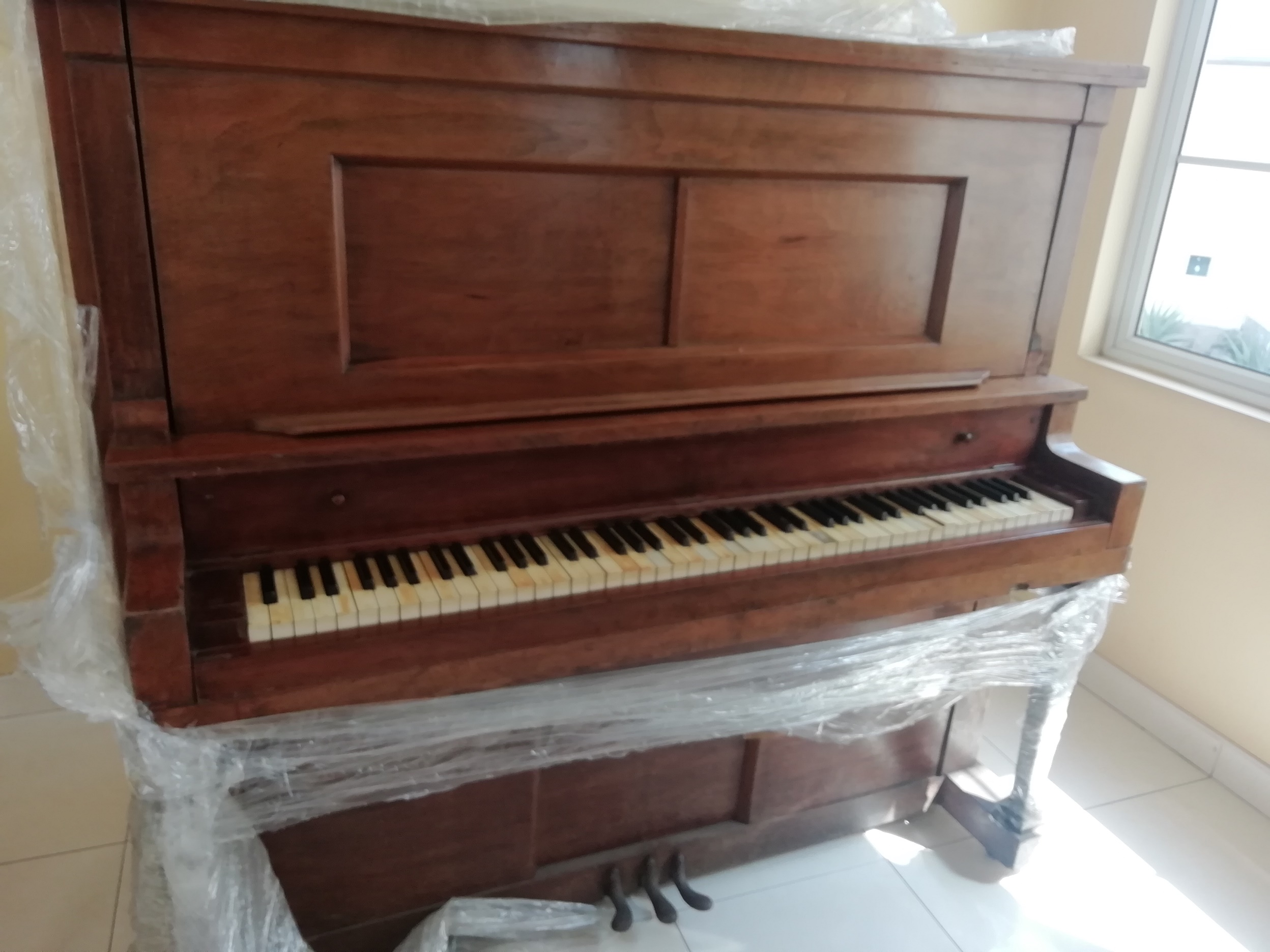 Remato piano Vertical